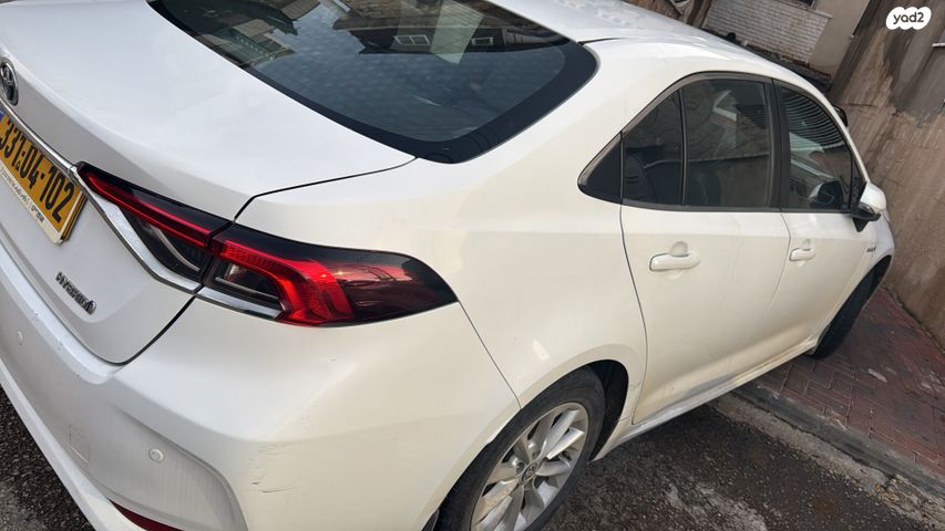 טויוטה קורולה