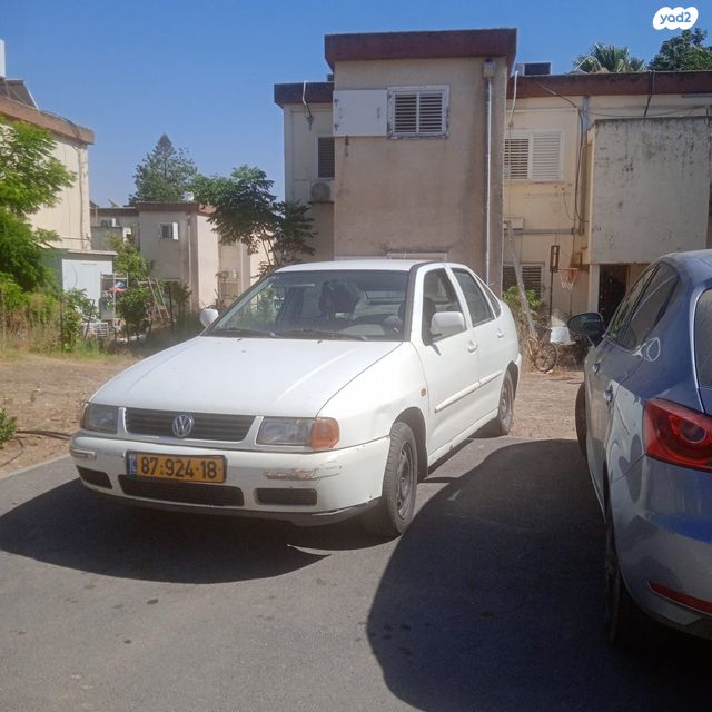 מודעת רכב פולקסווגן פולו