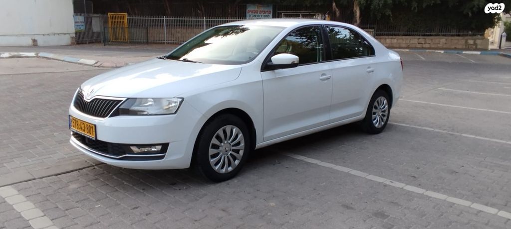 מודעת רכב סקודה ראפיד