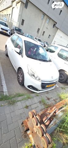 מודעת רכב פיג'ו 208