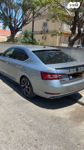 מודעת רכב סקודה סופרב