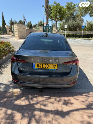 סקודה אוקטביה 