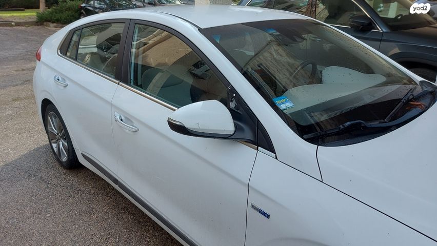 מודעת רכב יונדאי איוניק