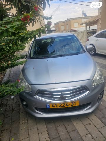 מודעת רכב מיצובישי אטראז'