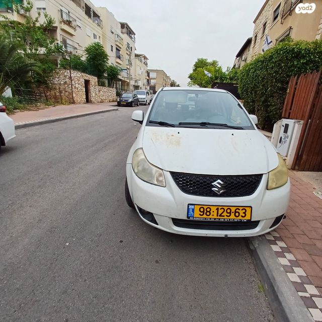 סוזוקי SX4