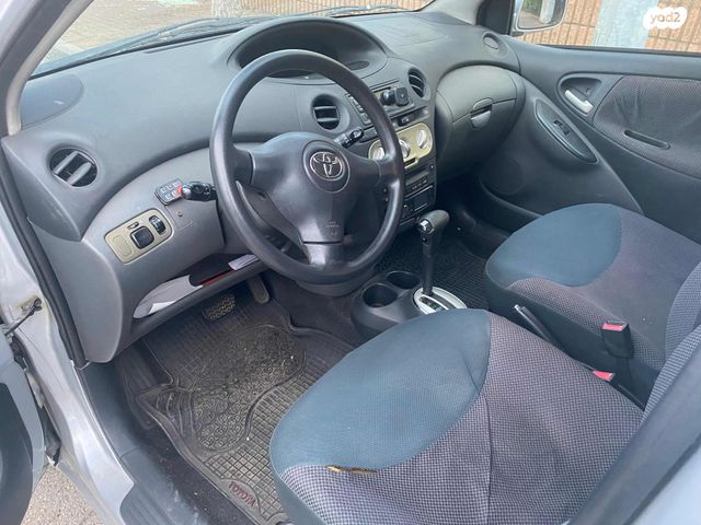 מודעת רכב טויוטה יאריס