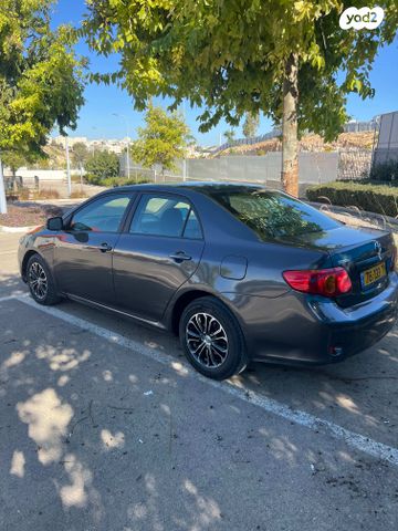 מודעת רכב טויוטה קורולה