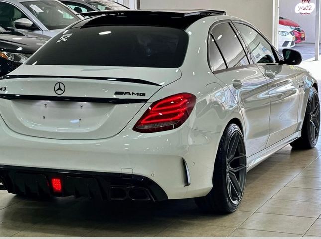 מרצדס-בנץ C-class