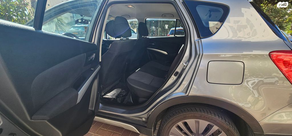 מודעת רכב סוזוקי קרוסאובר