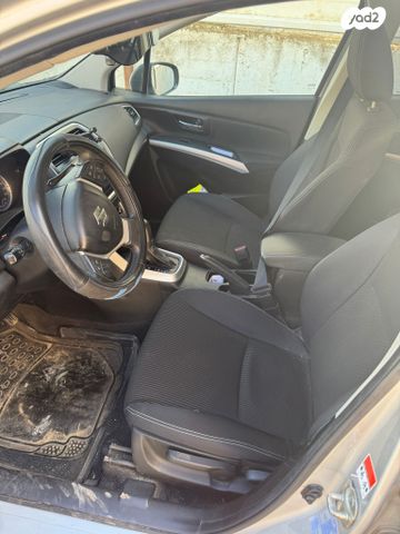 סוזוקי קרוסאובר