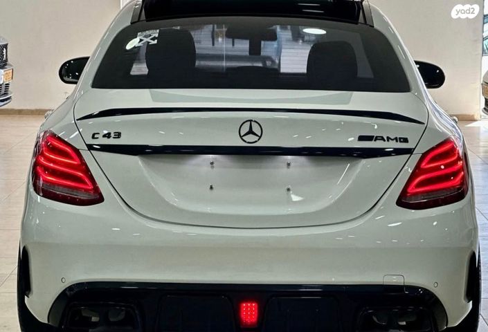 מרצדס-בנץ C-class