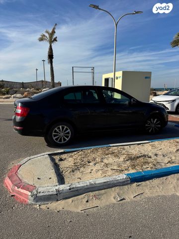 סקודה אוקטביה