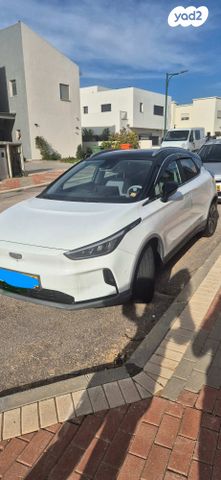 ג׳ילי Geometry C