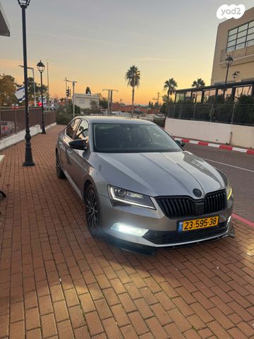 מודעת רכב סקודה סופרב