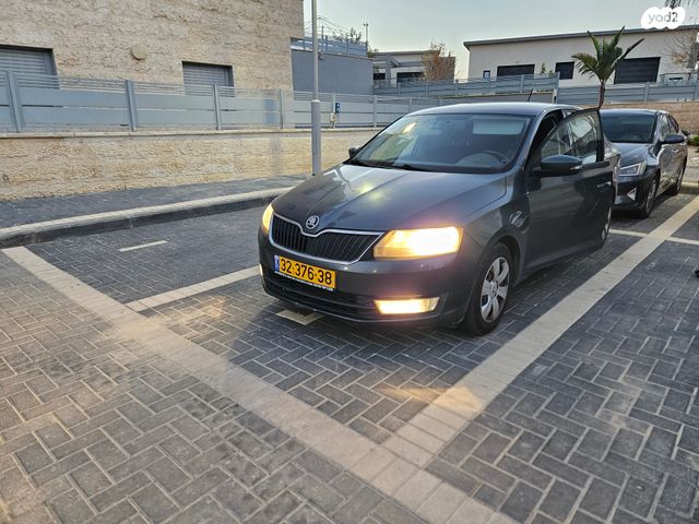 מודעת רכב סקודה ראפיד
