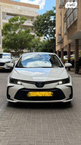 מודעת רכב טויוטה קורולה