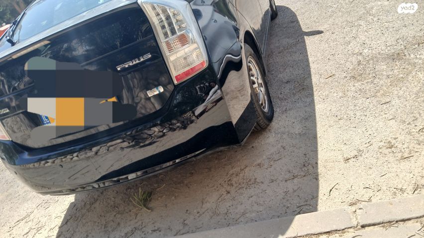 טויוטה פריוס