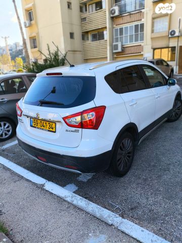 סוזוקי קרוסאובר