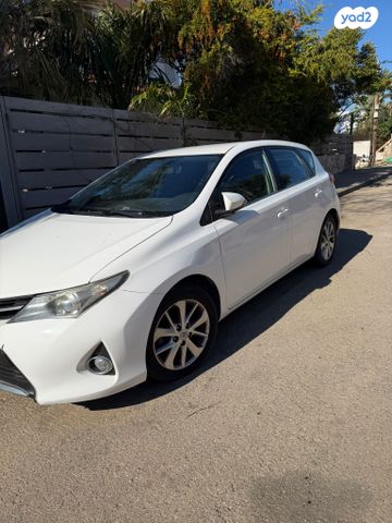 מודעת רכב טויוטה אוריס