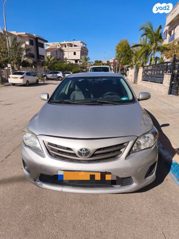 טויוטה קורולה