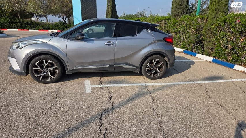 טויוטה C-HR