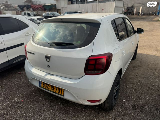 דאצ'יה סנדרו