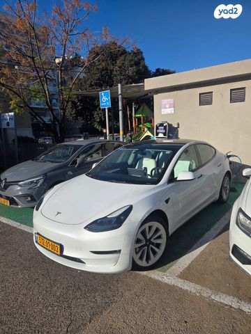 טסלה מודל 3