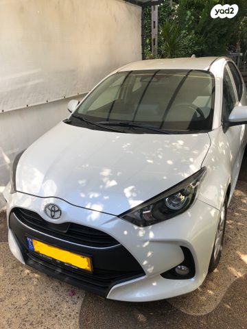 מודעת רכב טויוטה יאריס