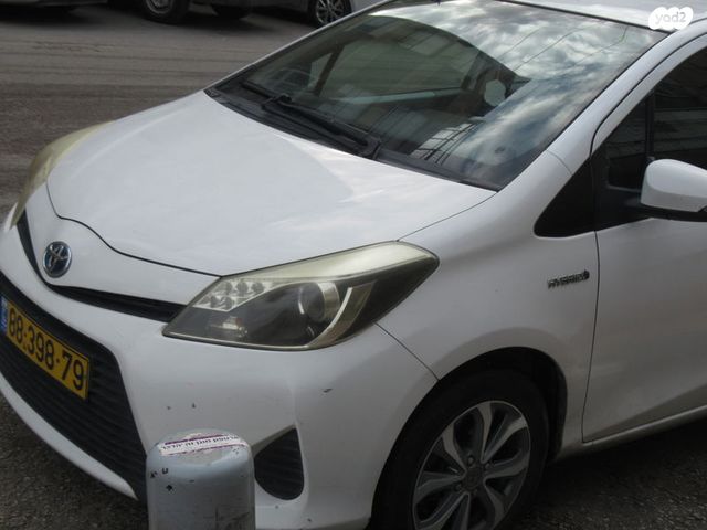 מודעת רכב טויוטה יאריס