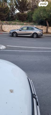 מודעת רכב טויוטה קאמרי