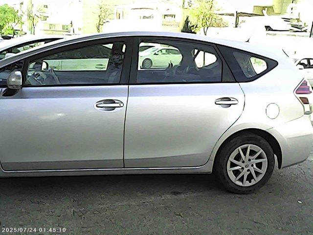 מודעת רכב טויוטה פריוס פלוס