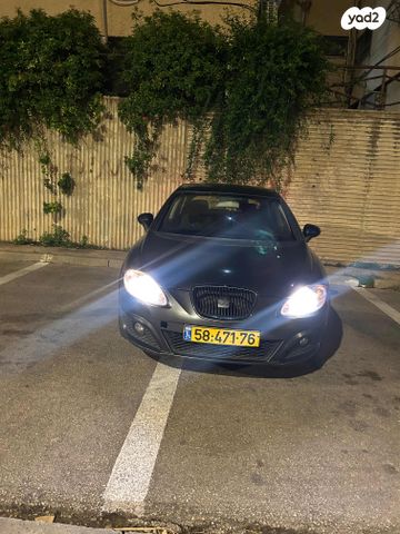 מודעת רכב סיאט לאון
