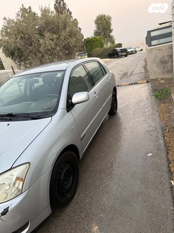 טויוטה קורולה
