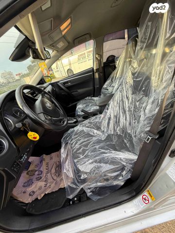 מודעת רכב טויוטה קורולה