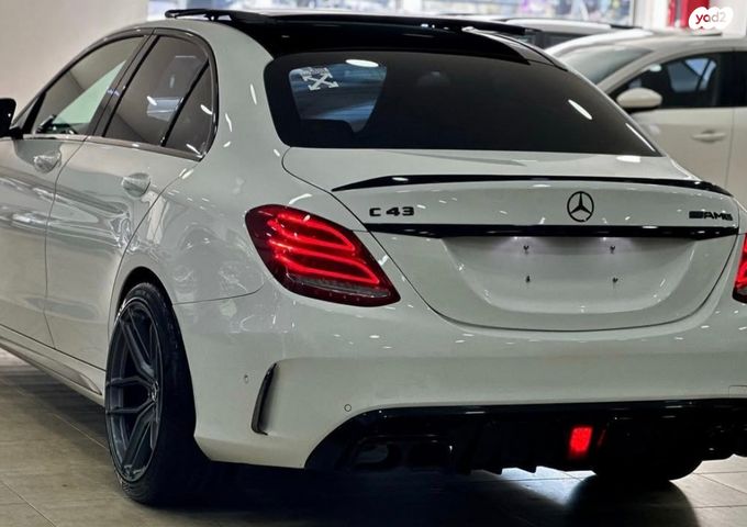 מרצדס-בנץ C-class