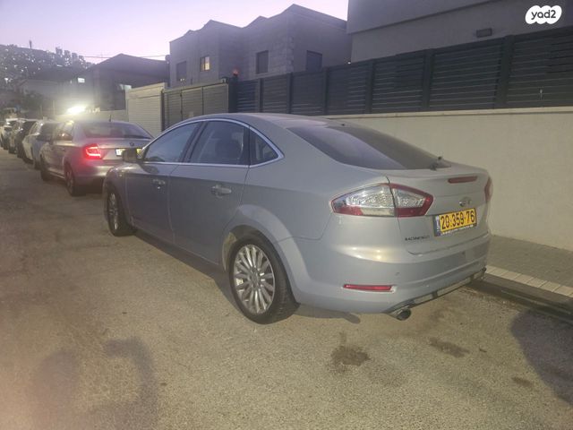 מודעת רכב פורד מונדאו