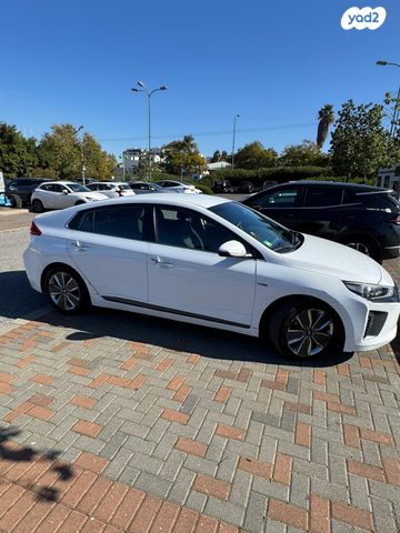 יונדאי איוניק