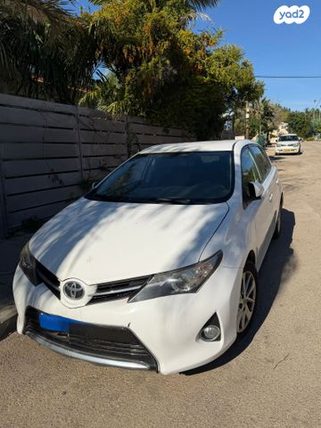 טויוטה אוריס