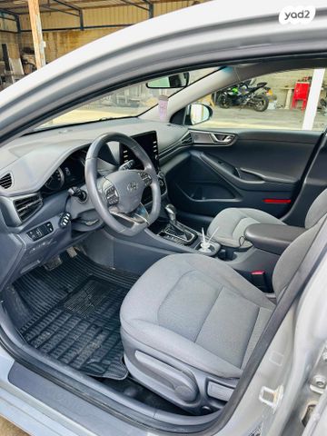 יונדאי איוניק