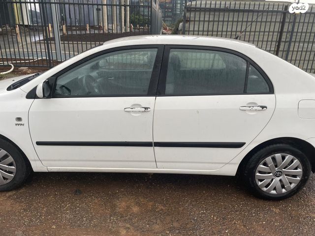 מודעת רכב טויוטה קורולה