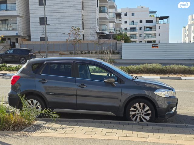 מודעת רכב סוזוקי קרוסאובר