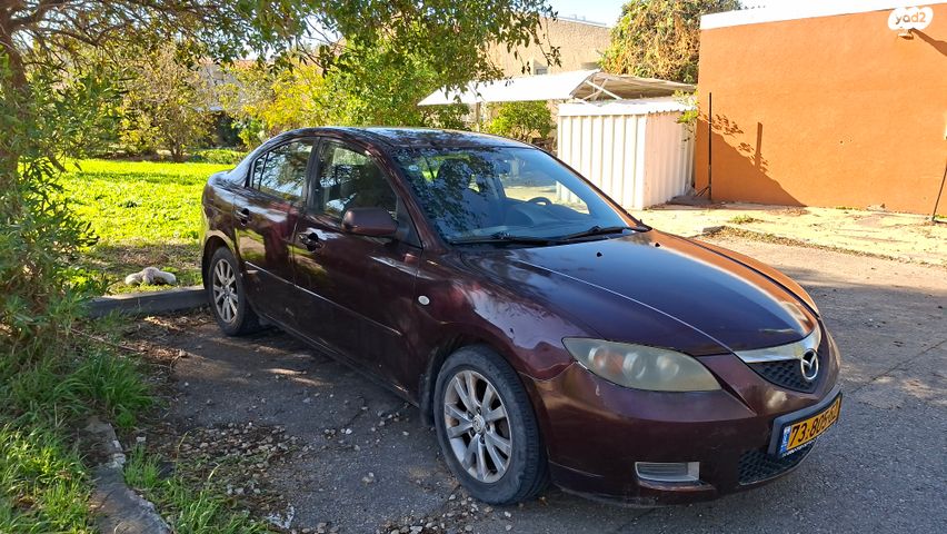 מאזדה 3