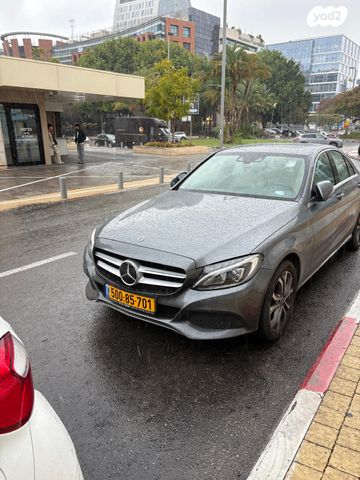 מודעת רכב מרצדס-בנץ C-class