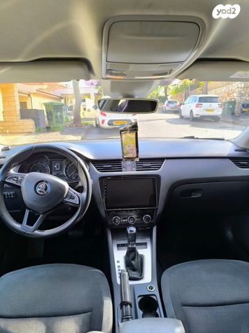 סקודה אוקטביה