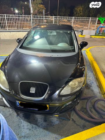 מודעת רכב סיאט לאון