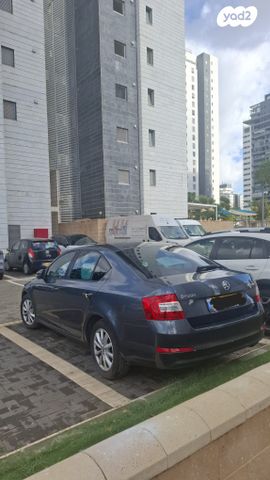 סקודה אוקטביה