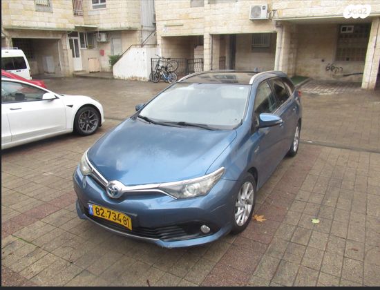 טויוטה אוריס