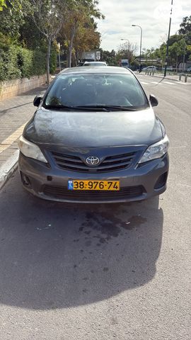 מודעת רכב טויוטה קורולה