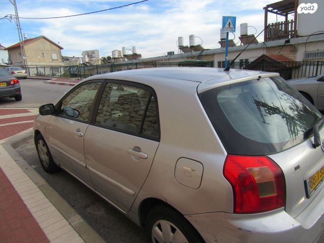 טויוטה קורולה