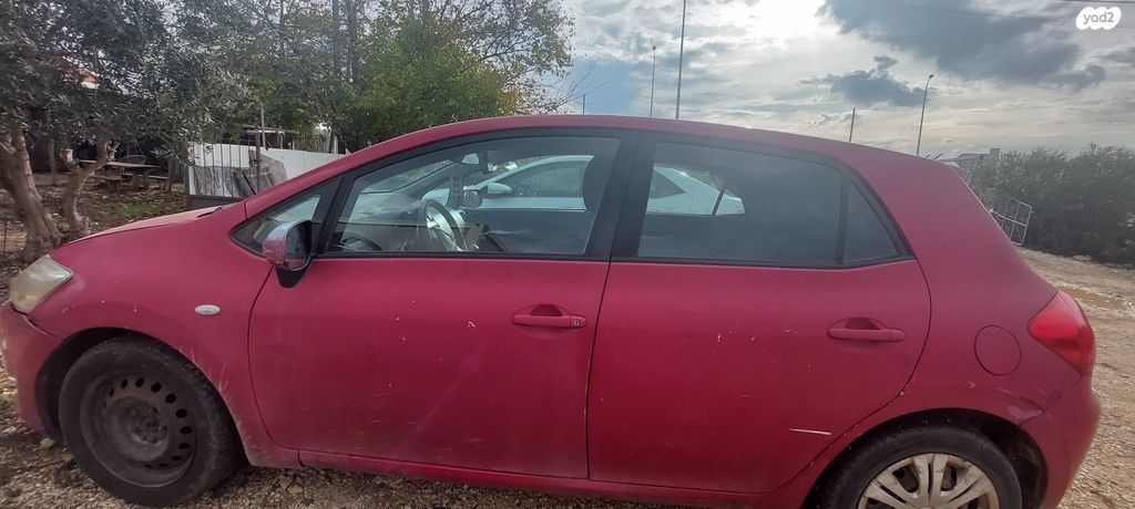 טויוטה אוריס